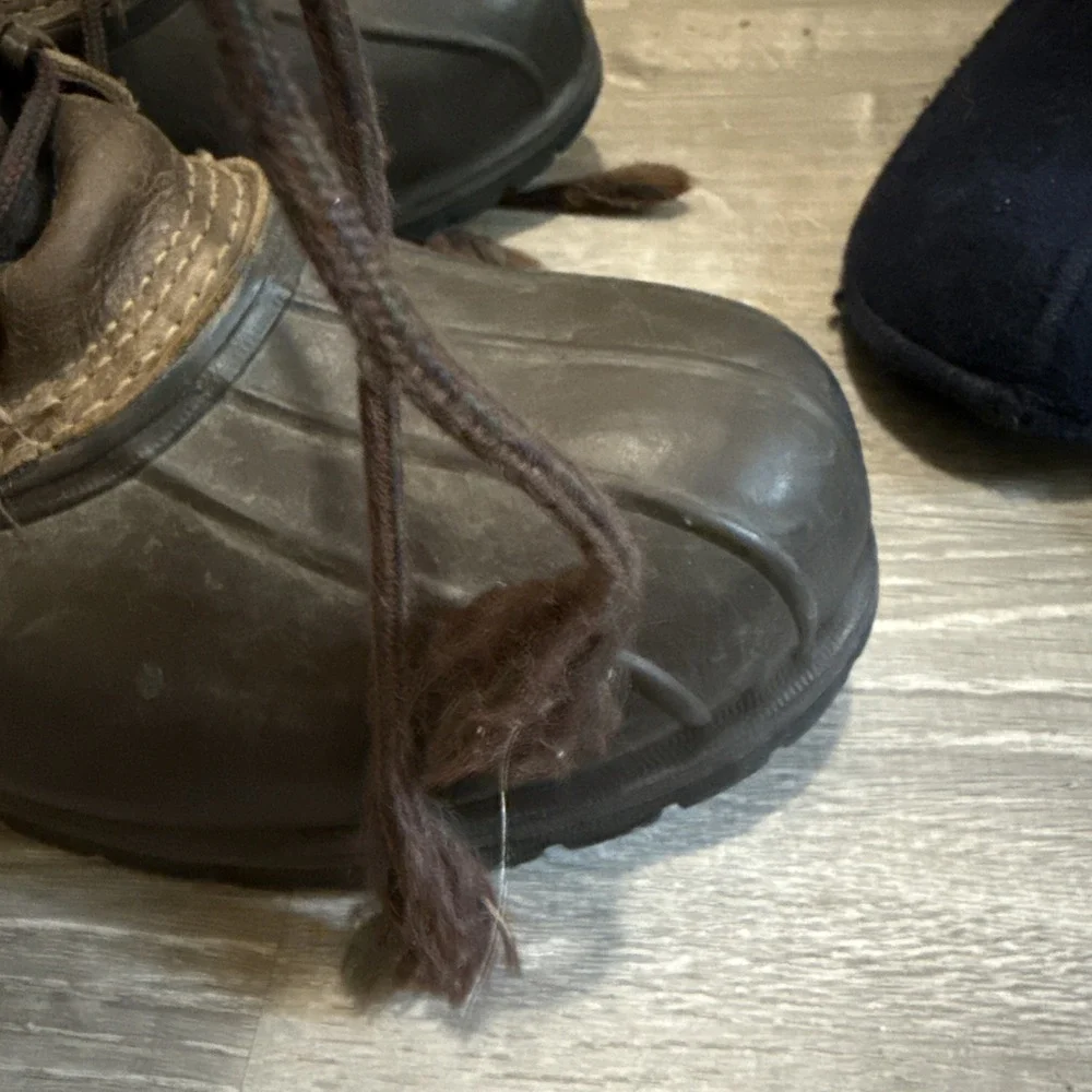Vintage LL Bean Men's Brown Leather Waterproof Insulated Duck Boots Size 12